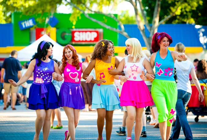 Singers 16 to 22 for LEGO Friends Live Show – San Diego 