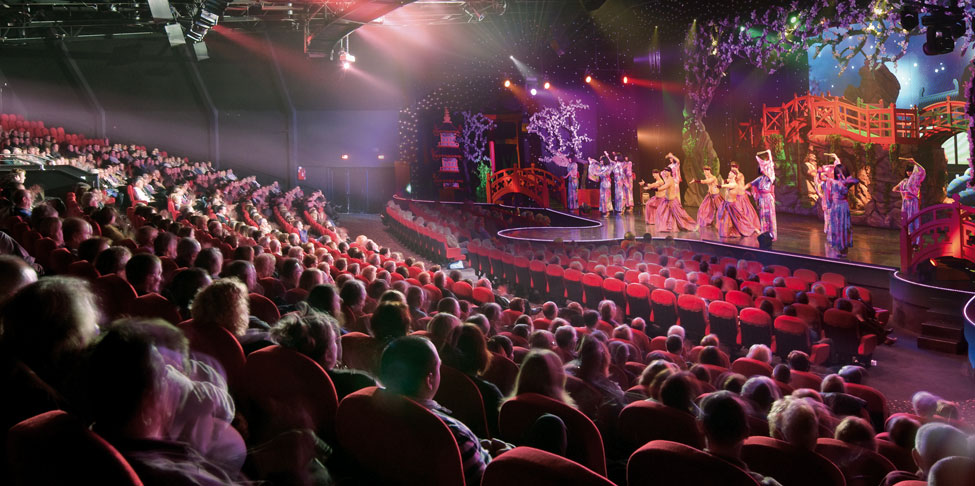 Royal Palace international music hall auditions for performers