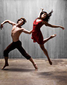 Read more about the article Established production company is seeking Trained Male and Female Dancers  – Florida