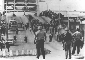 MLK movie casting 500 extras for Pettus bridge scene