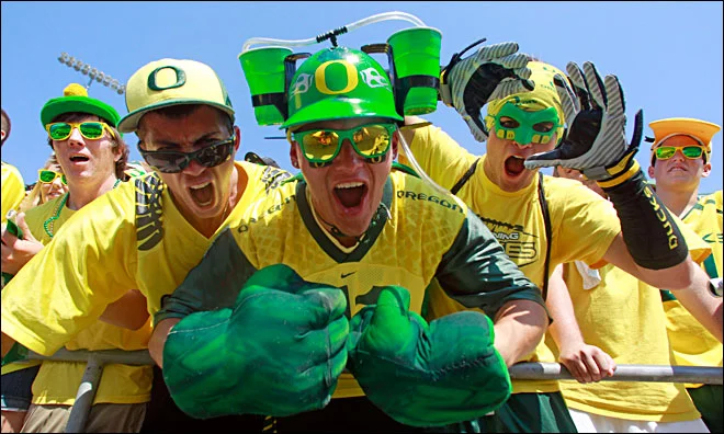 casting call for football fans for national TV Commercial