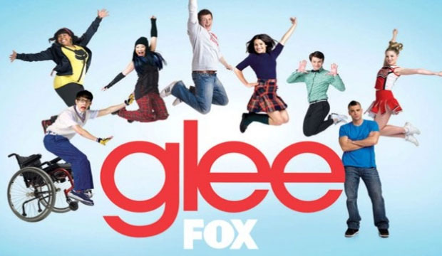 Glee final season now casting extras