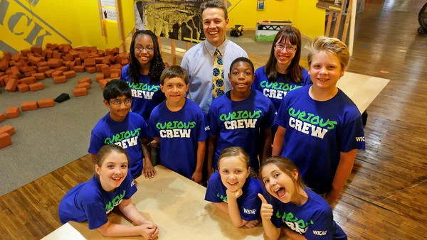 Auditions for kids for "Curious Crew"