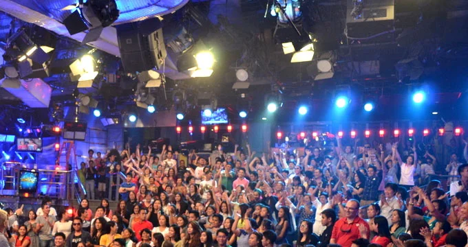 NYC job for paid studio audience