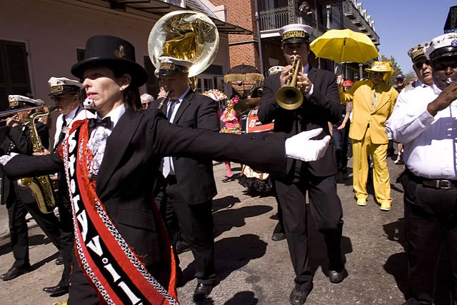 nola-marching-band