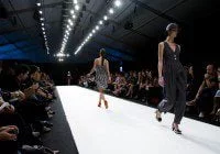 fashion show modeling