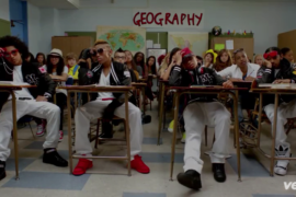 Music video extras - teens