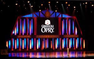 Read more about the article Cirque Dreams Grand Ole Opty Holiday Show Holding Auditions for Singers & Musicians in TN